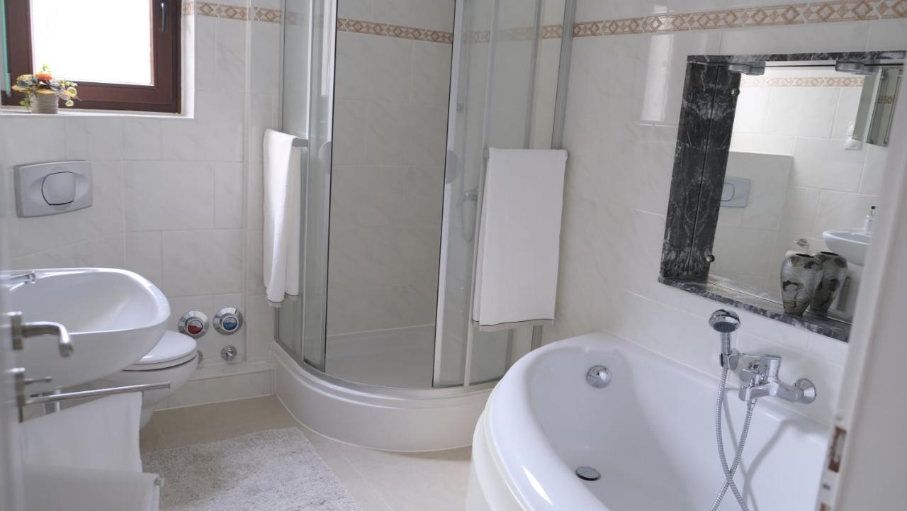 Summerset Ferienwohnung Rosengarten  Zewnętrze zdjęcie